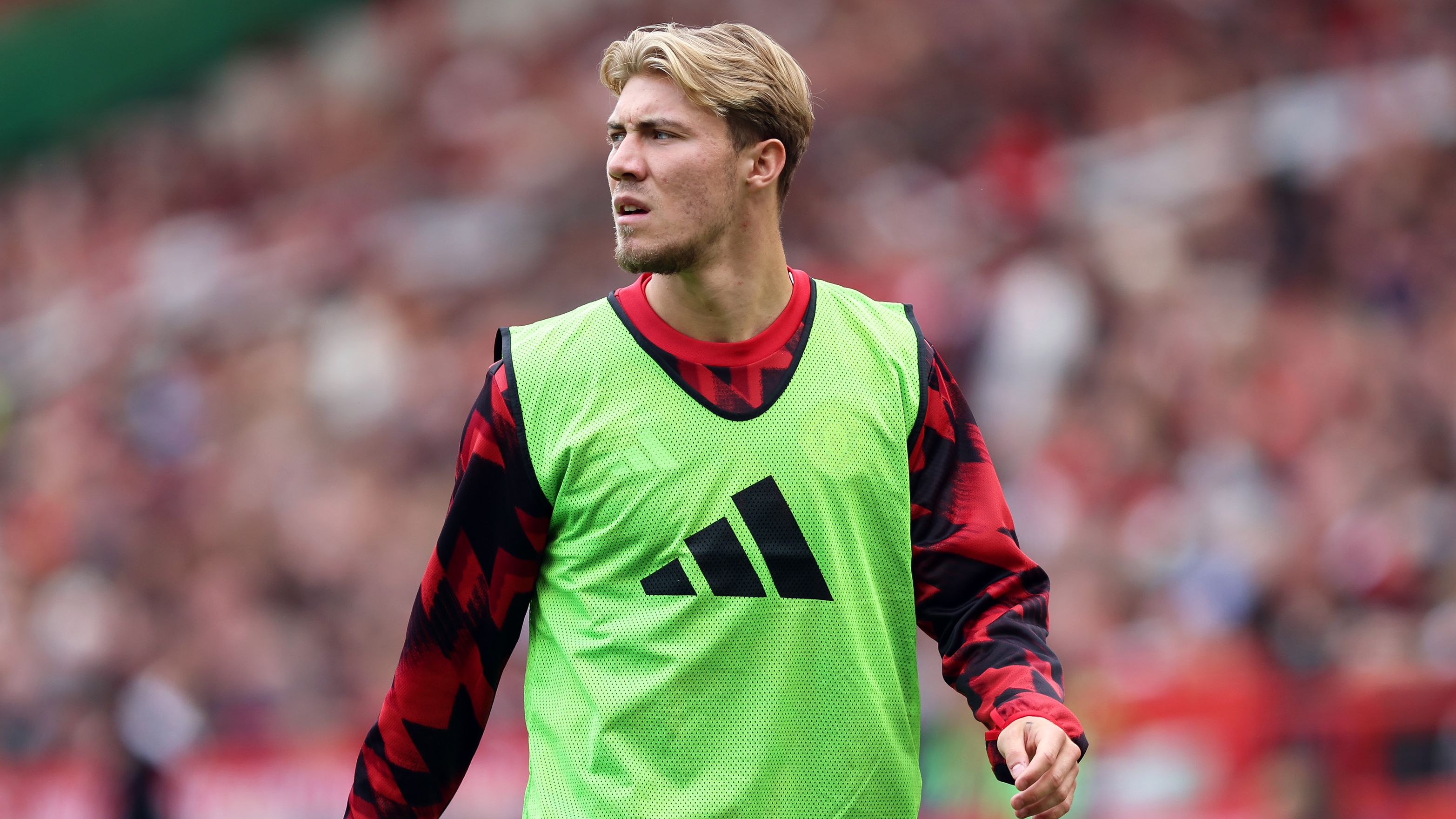 Rasmus Hojlund seals Man Utd exit! Striker joins fellow Old Trafford exile Scott McTominay in Serie A as Napoli confirm loan deal with €44m option
