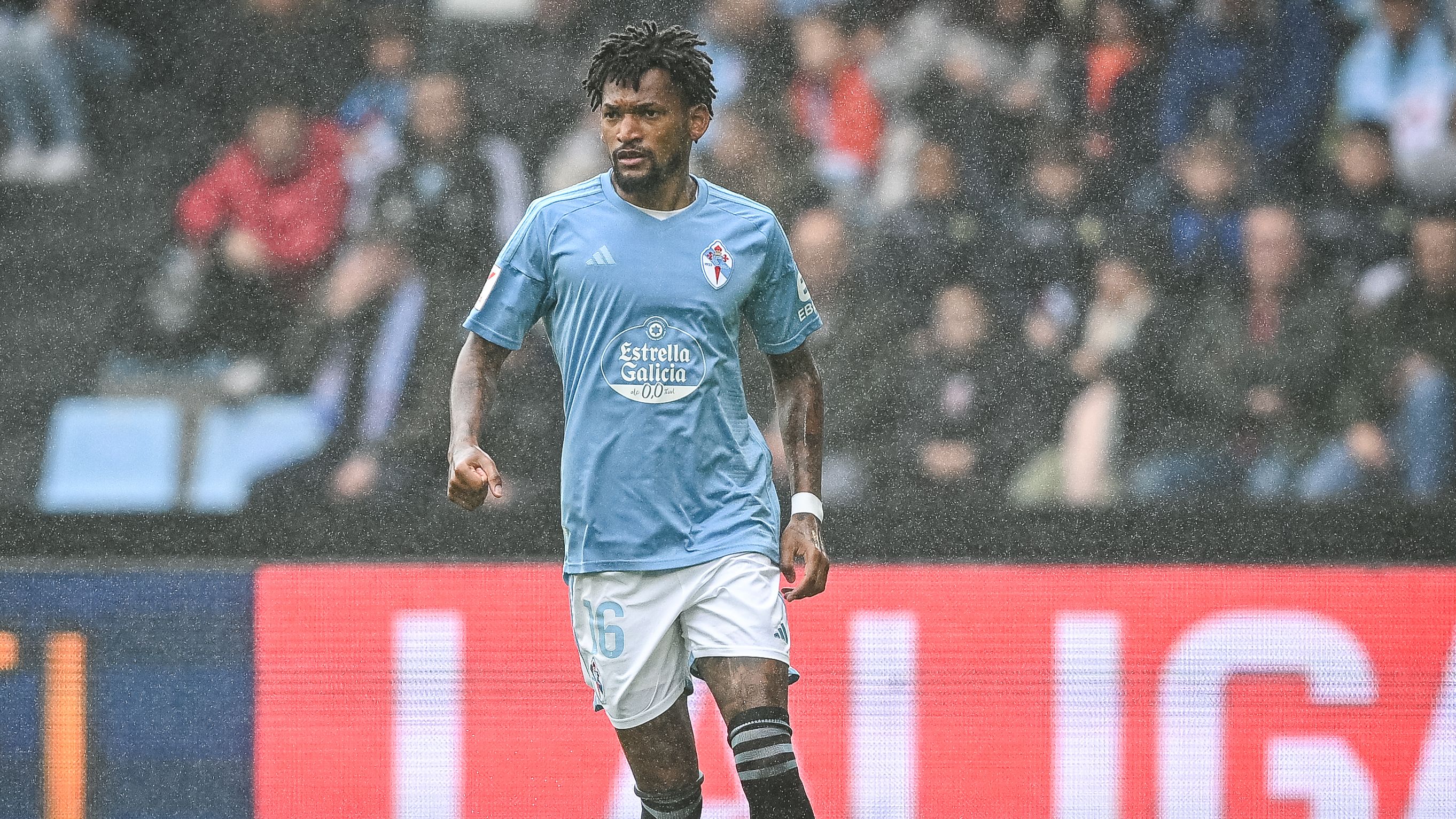 LAFC add Brazilian midfielder Jailson on deal through 2025, with options for 2026 and 2027