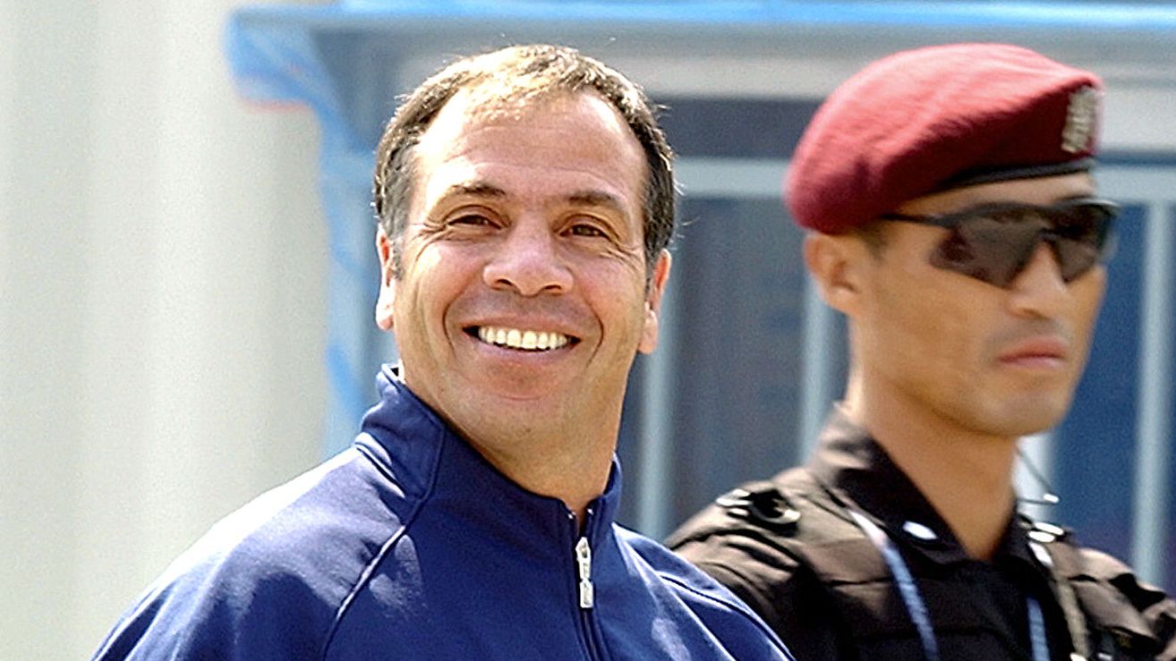 'Why the hell are we paying him $6 million a year?' - Alexi Lalas says he would dismiss manager Mauricio Pochettino, pessimistic about USMNT's chances at World Cup