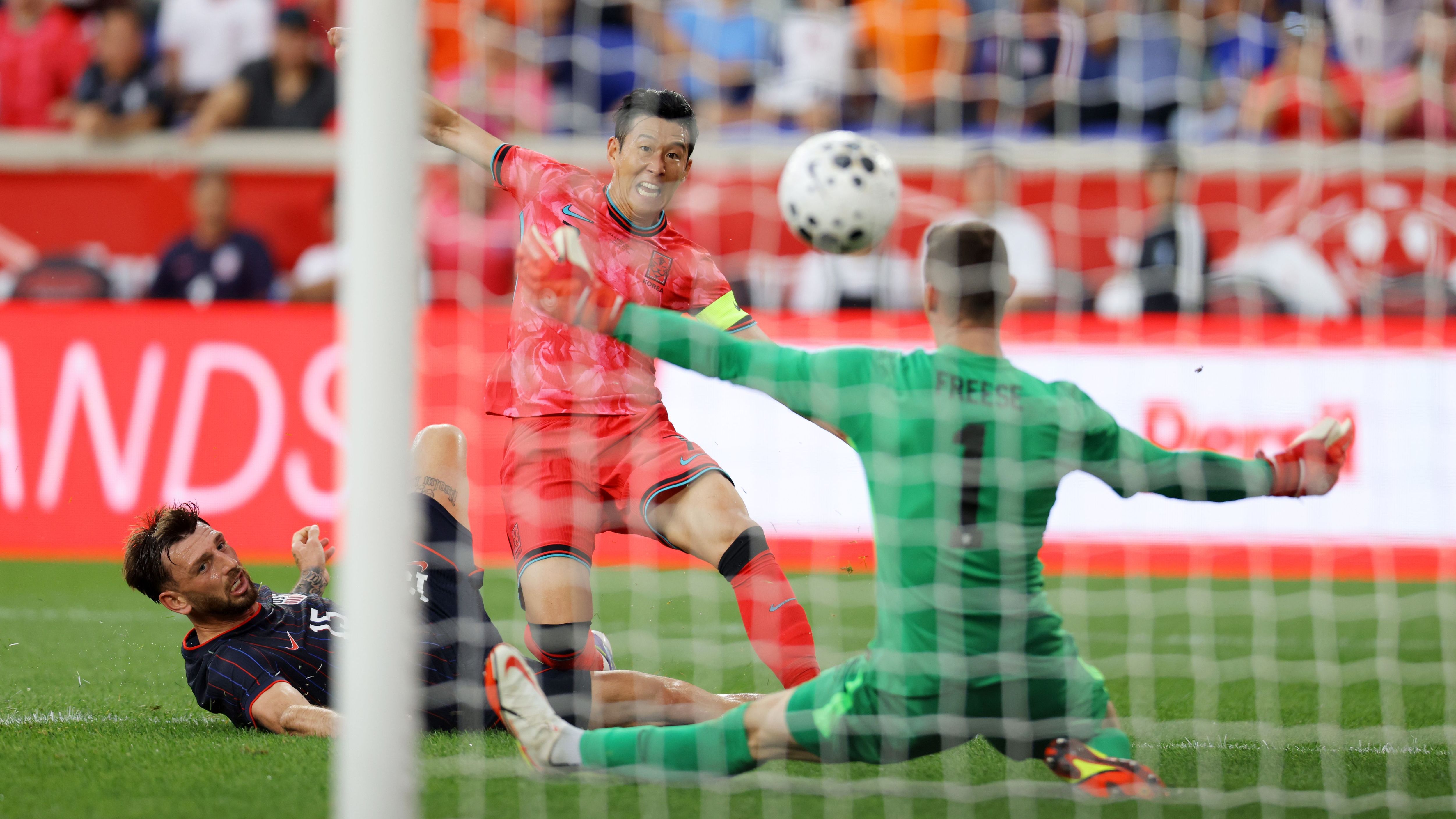 'Not a ton to get excited about' - Tim Howard questions USMNT's ability to perform against top-level opponents, discounts any sense of optimism for 2026 World Cup