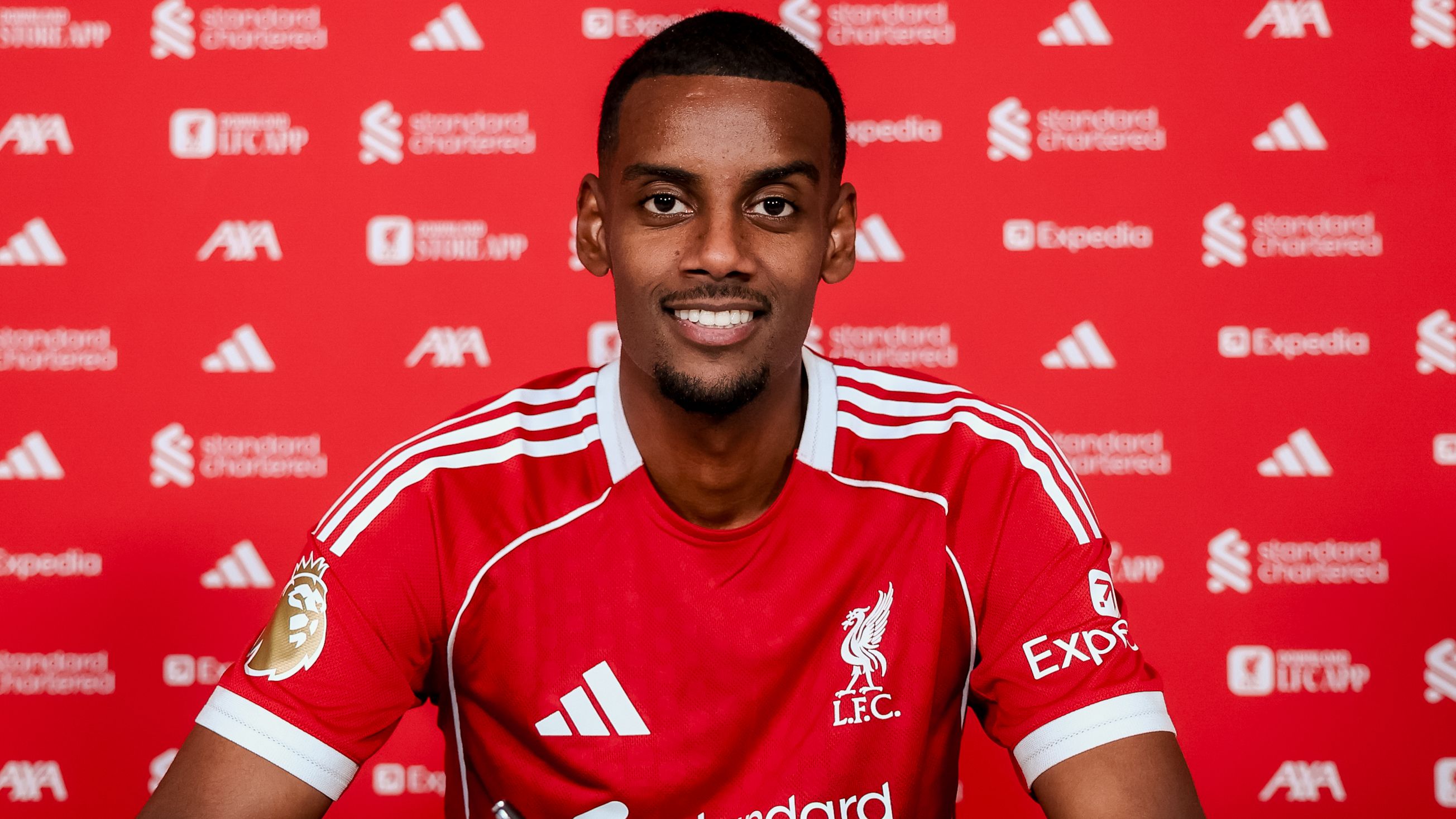 'He needs proper playing time' - Arne Slot hints at Alexander Isak timetable after leaving £125m British-record signing out of squad for late Burnley win