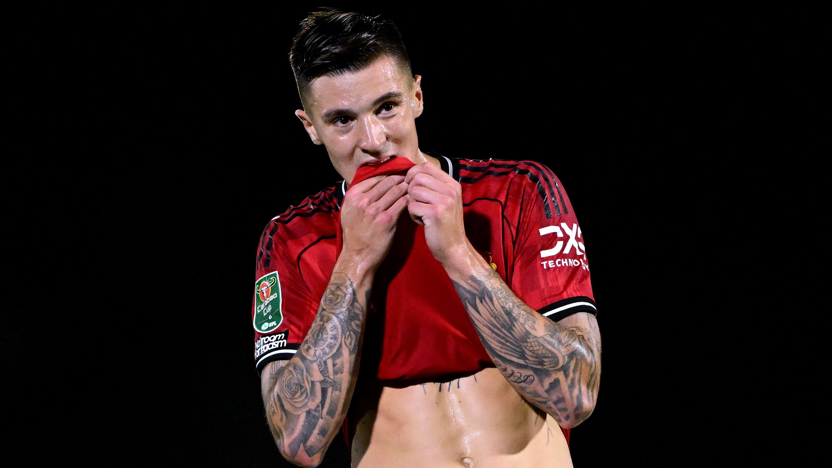 'Absolute waste of money' - Benjamin Sesko savaged for 'completely anonymous' derby performance as fans claim he is a 'worse signing than Antony' after Man Utd's thumping defeat to Man City