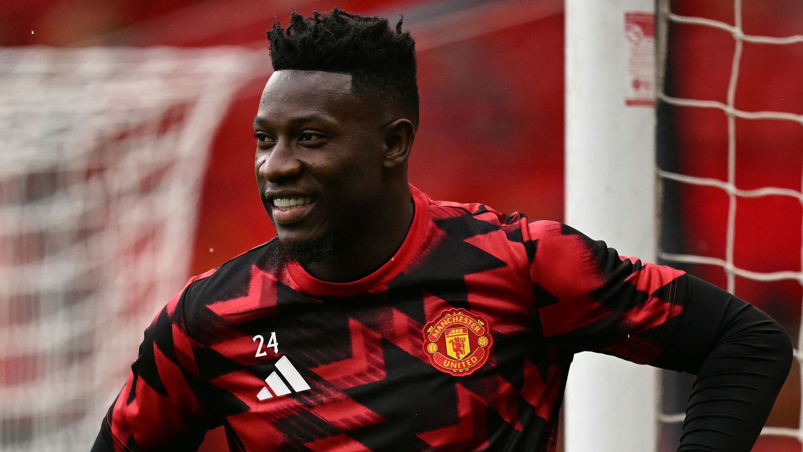 Andre Onana, what are you doing?! Man Utd loanee gets off to worst possible start at Trabzonspor with latest howler against Fenerbahce