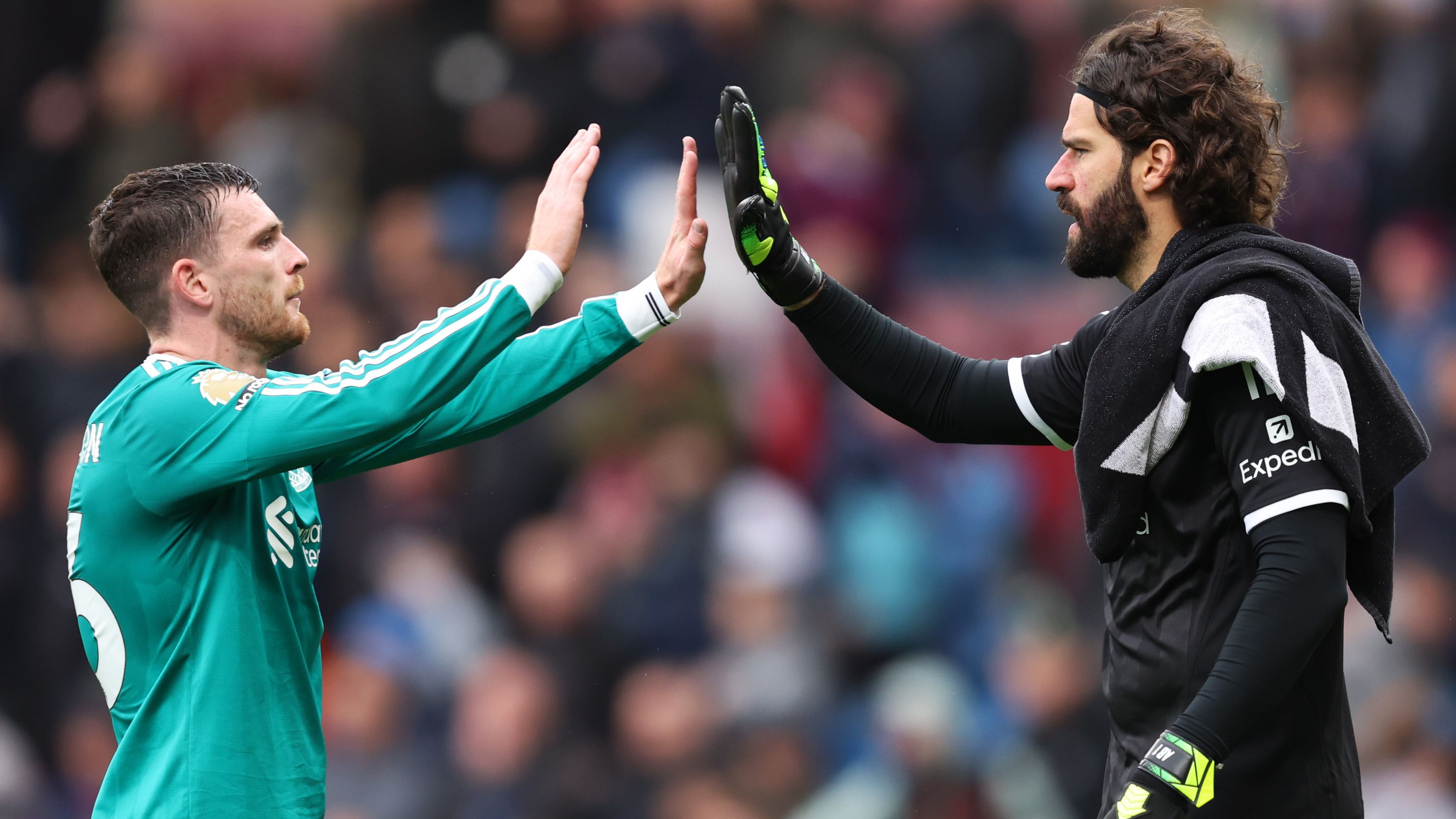 'It's a massive jump'- Andy Robertson leaps to Milos Kerkez's defence after Arne Slot brutally subs new signing off in first half against Burnley