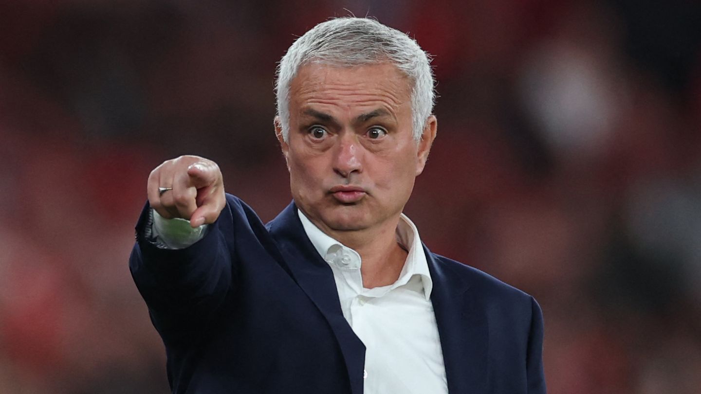 Jose Mourinho 'planned to attend Chelsea games' before Benfica appointment - but Blues have no intention to offer homecoming welcome to 'Judas' for Champions League tie
