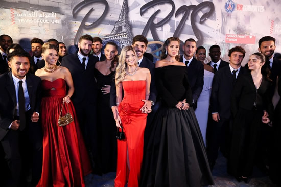 GUYS AND GALAS PSG Wags steal show as Ballon d’Or winner Ousmane Dembele and team-mates arrive at glitzy gala