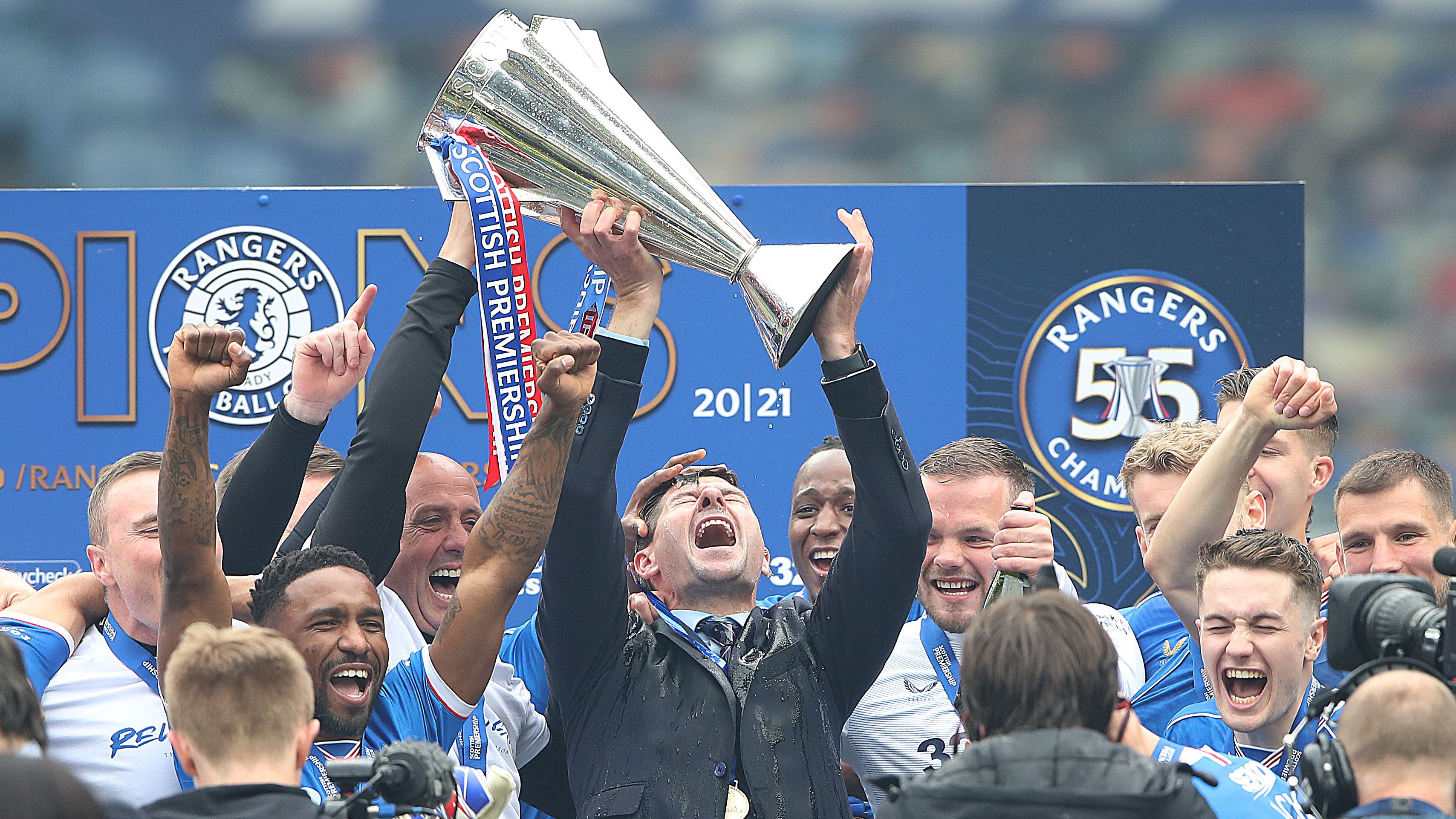 Steven Gerrard 'tempted' to return to former club as Liverpool legend contemplates return to management