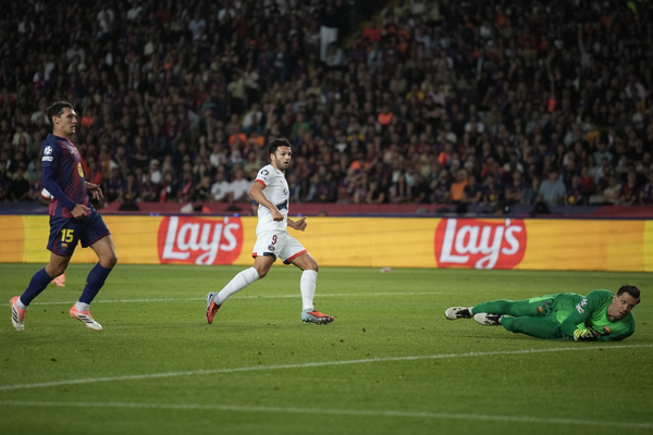 Reigning Champions League kings PSG subdue hard-fighting Barcelona