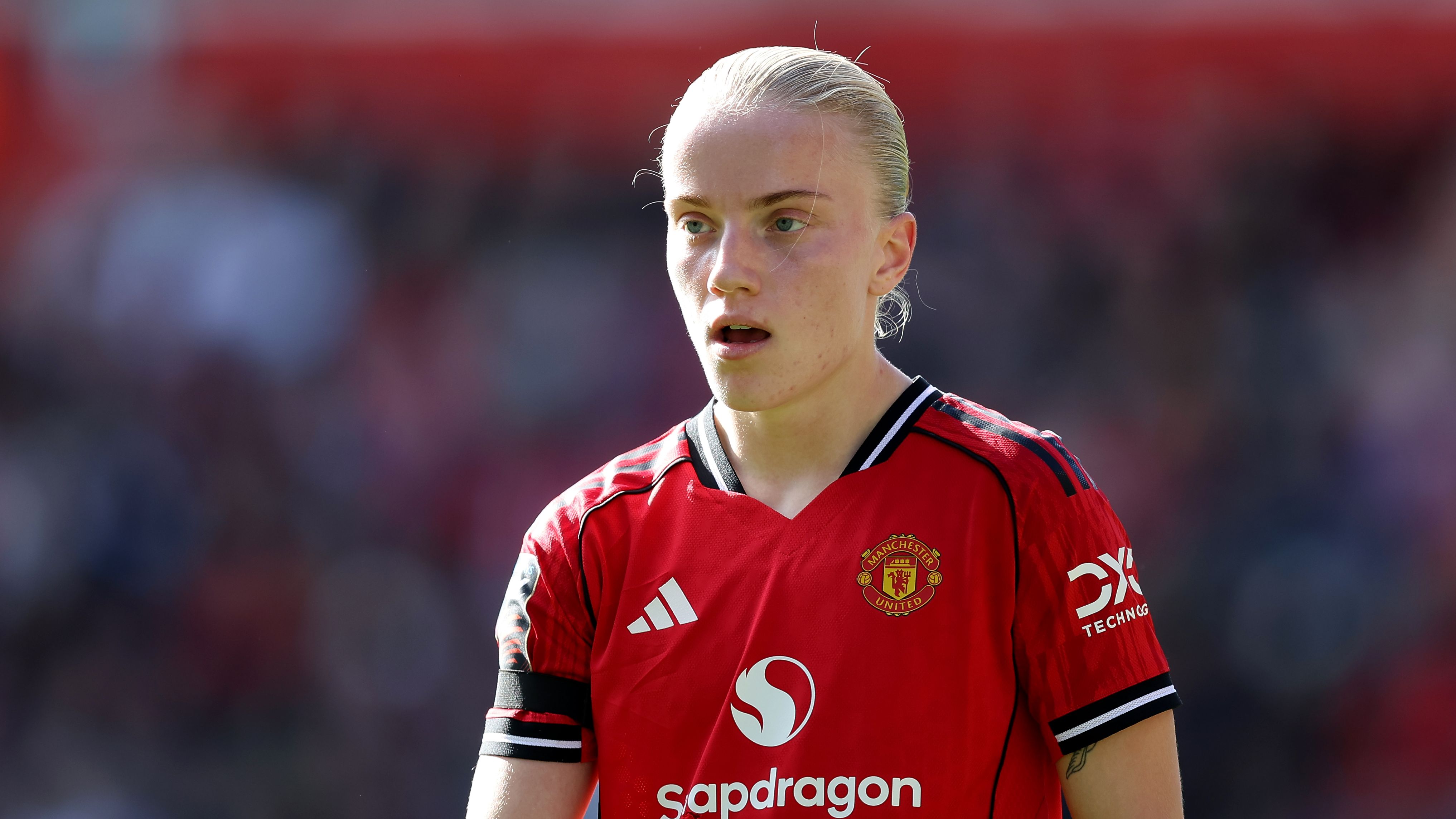 Man Utd player ratings vs Chelsea: Anna Sandberg, that is brilliant! Sweden star scores a stunner as Marc Skinner's side end Blues' perfect start in engaging top-of-the-table draw