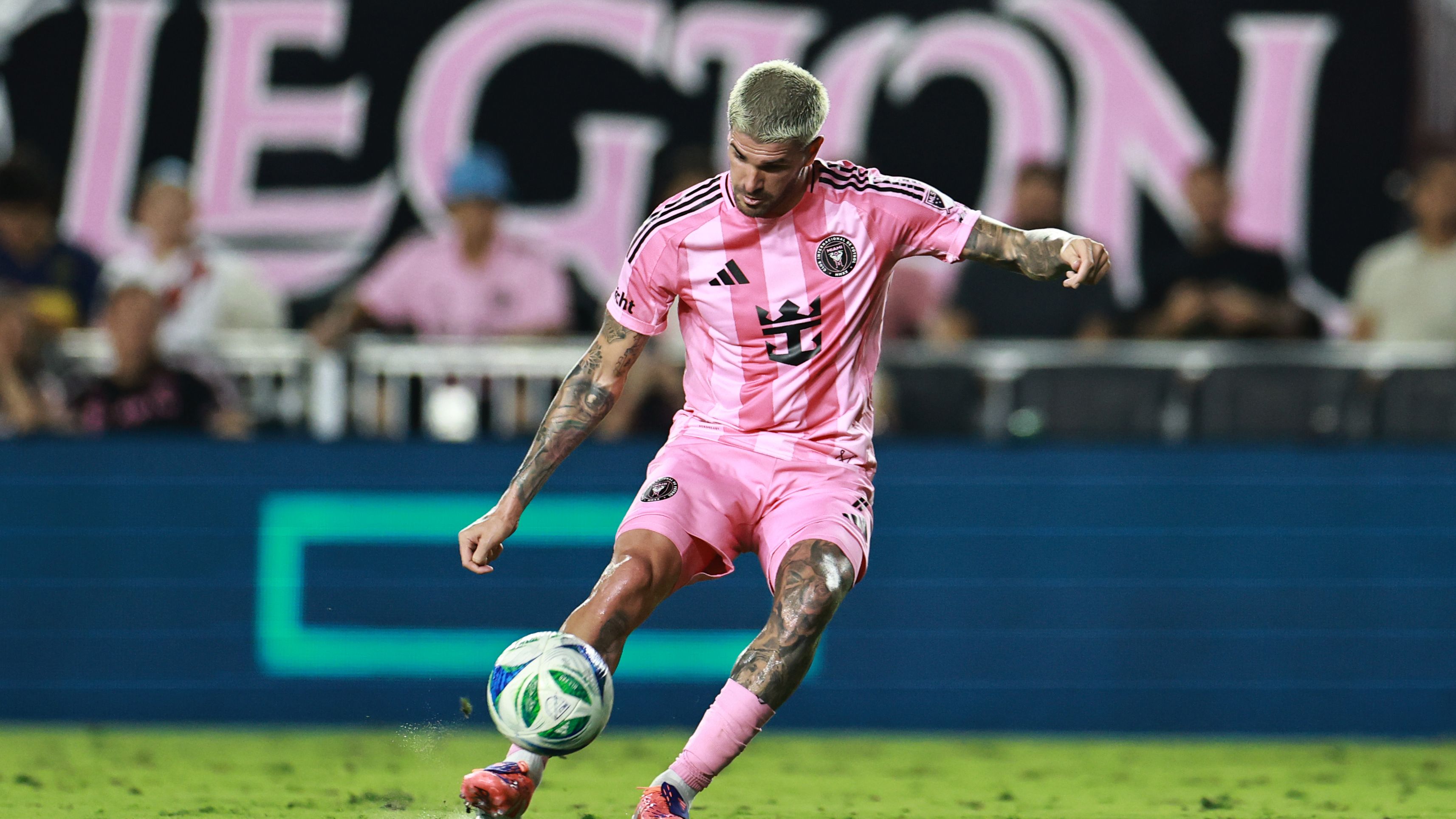 'Versatility and personality' - Manager Javier Mascherano praises impact of Leo Messi ally Rodrigo De Paul for Inter Miami