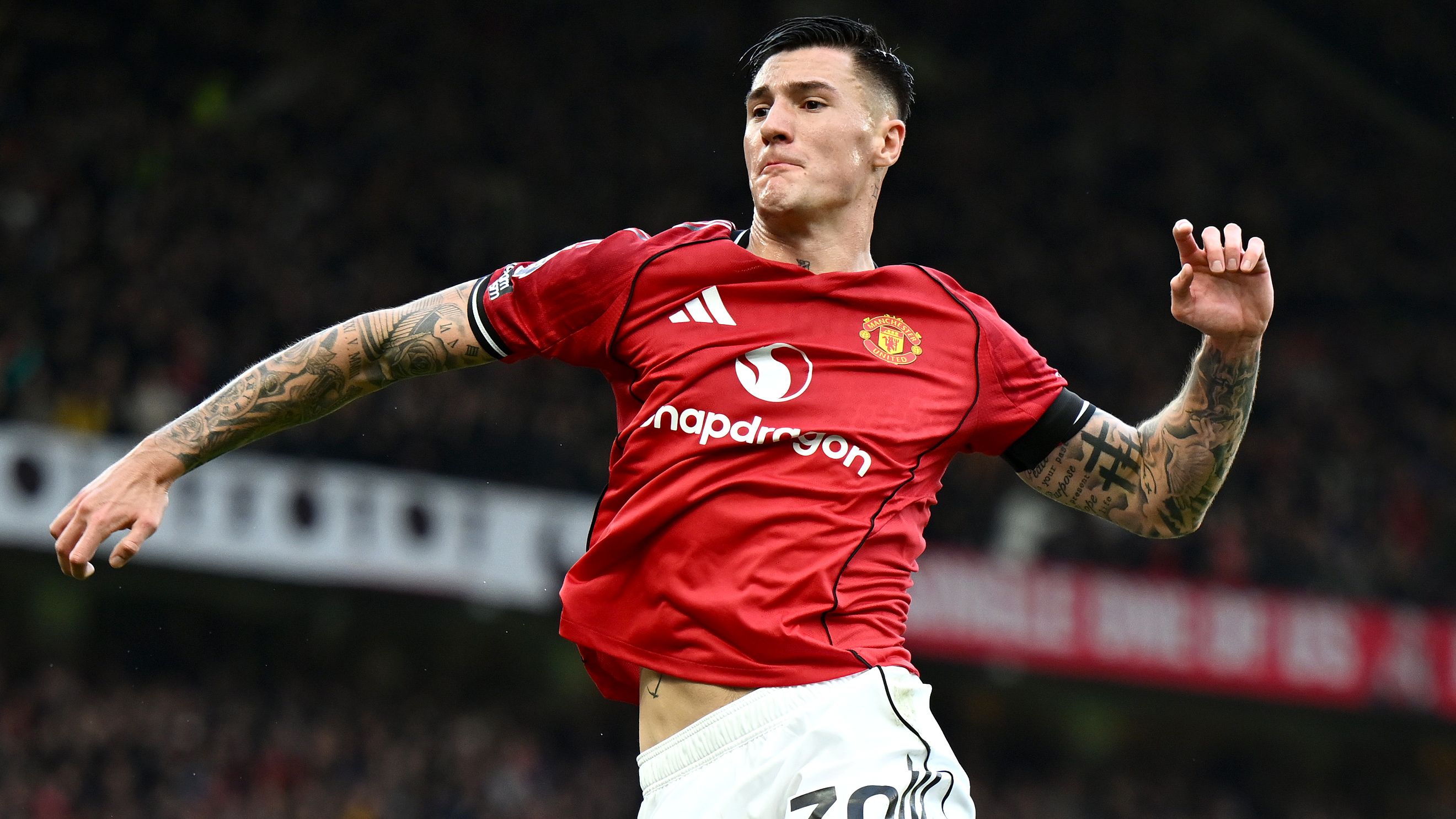 Rasmus Hojlund sends message to Benjamin Sesko after Man Utd striker scores in win over Sunderland