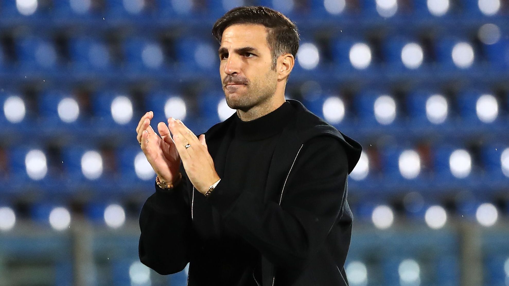 Joshua Zirkzee wants out! Man Utd striker seeking January exit after 'frustration escalates significantly' in row over playing time