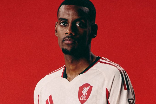 Alexander Isak Shares First Impressions After Record Move to Liverpool