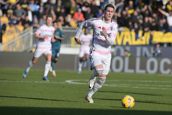 Bayern Munich plan move for Juventus striker Vlahovic