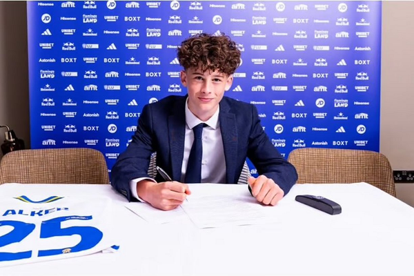 Bundesliga pair target Leeds prospect Alker