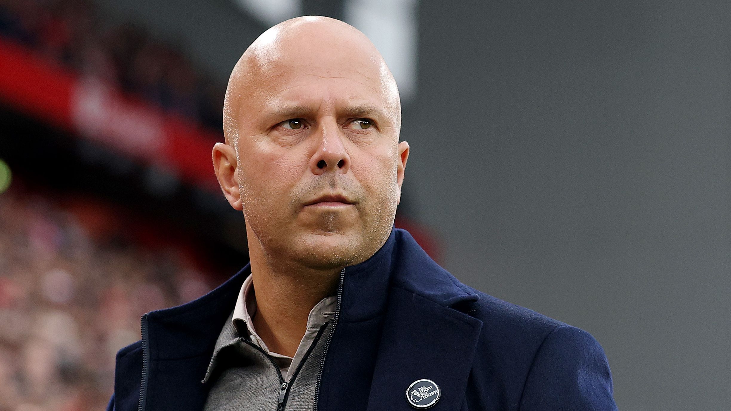 'The set-up here is very good' - Newcastle boss Eddie Howe responds to Arne Slot's 'smaller club' jibe after Alexander Isak's Liverpool switch