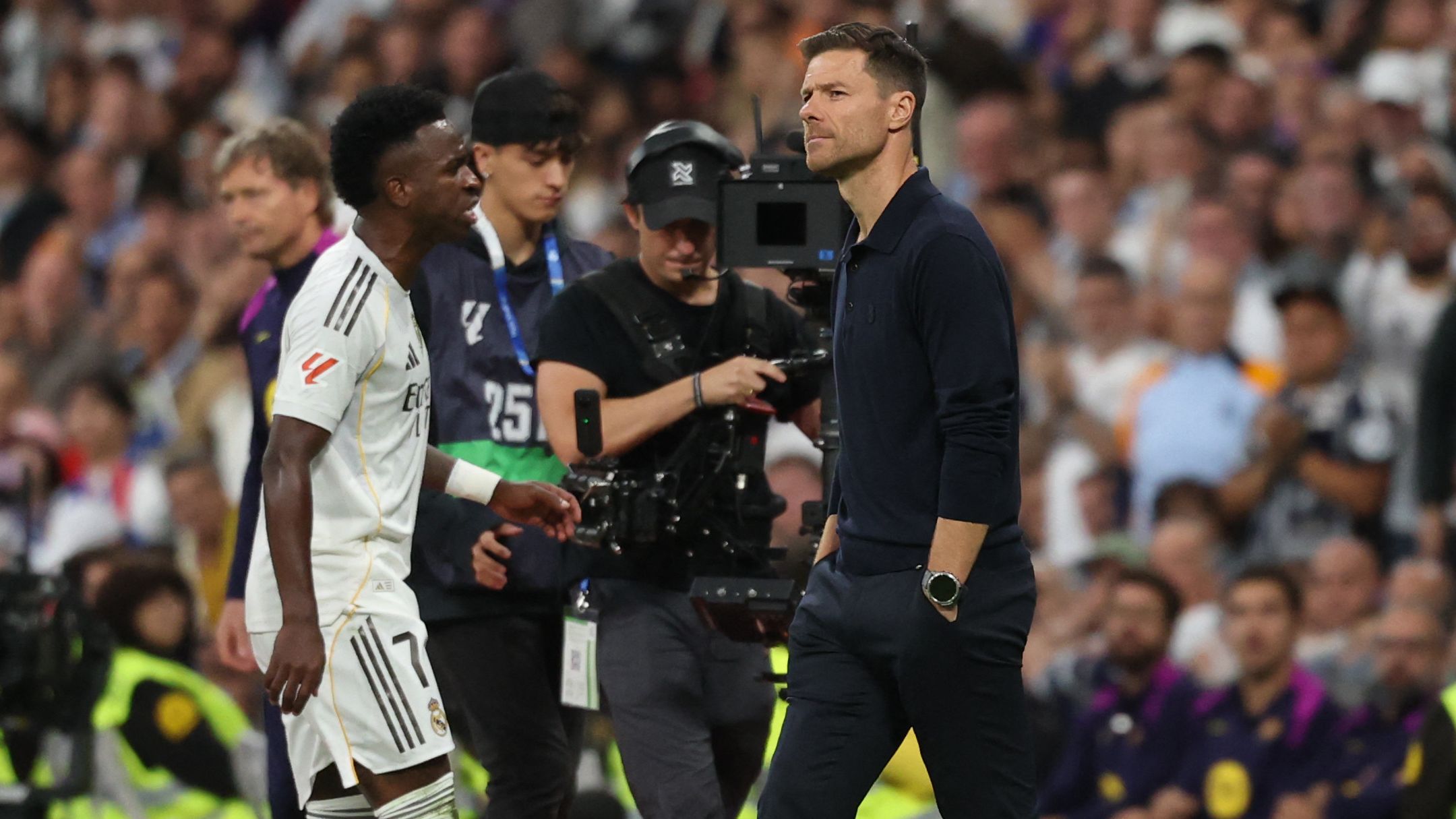 Vinicius Jr ‘seriously considering’ leaving Real Madrid after Clasico chaos unless Xabi Alonso makes key change