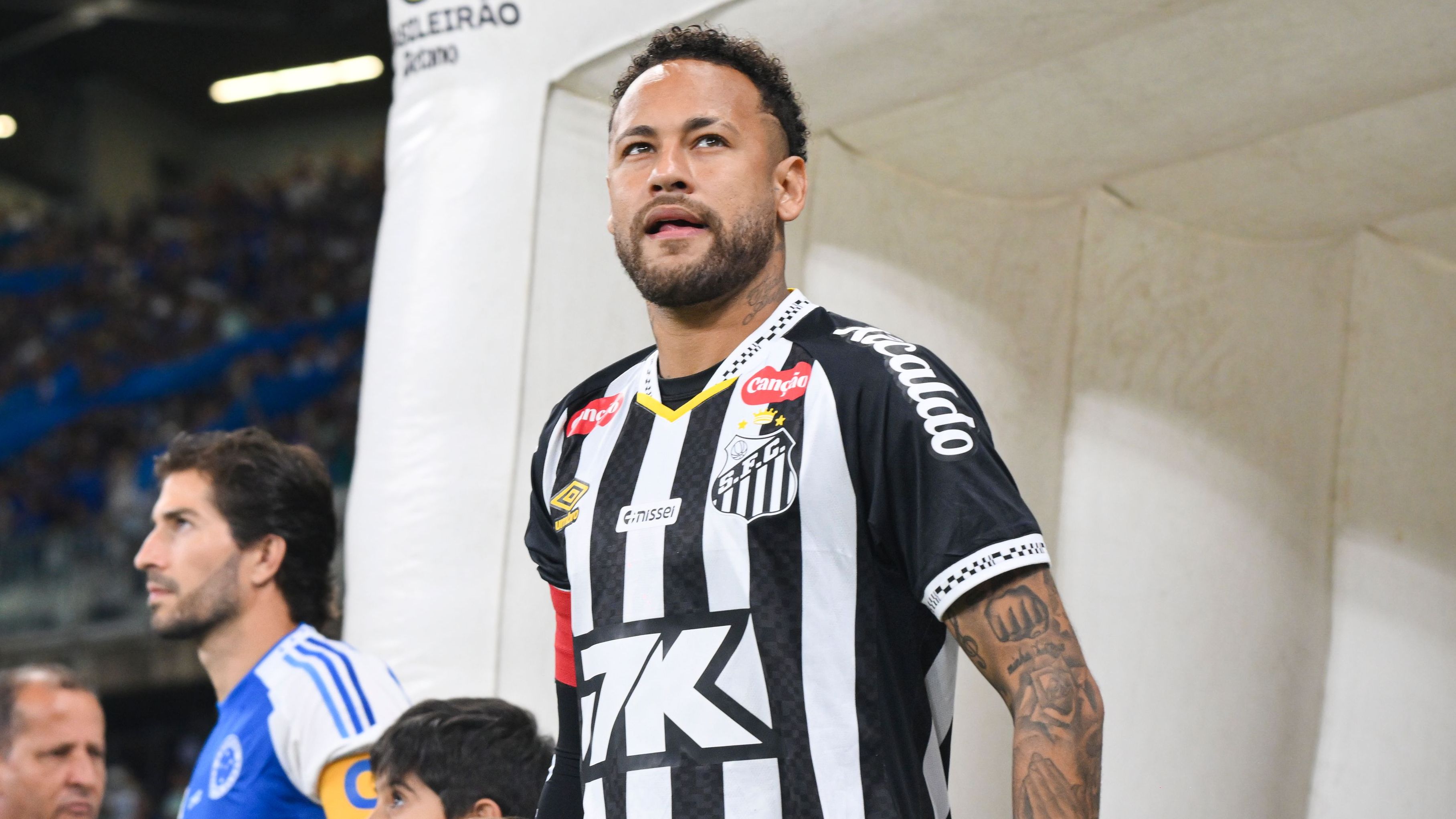 'Santos has a limit' - Neymar sent strong warning by club chief as contract negotiations continue amid Inter Miami talk