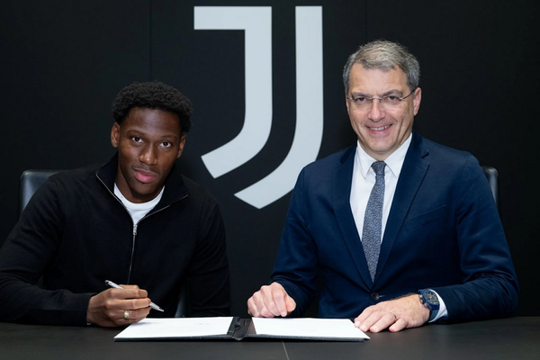 Chelsea, Spurs plan surprise January move for struggling Juventus striker David