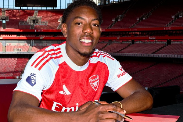 Several Premier League Rivals Keeping Tabs on Myles Lewis-Skelly's Arsenal Situation