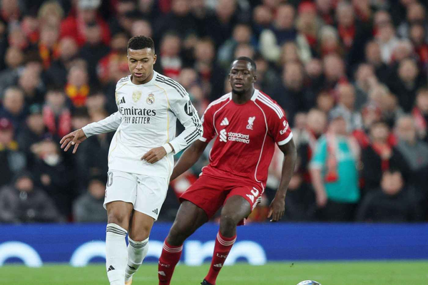 Liverpool Star Claims Mbapp9 ‘Calls Every Two Hours’ Amid Real Madrid Transfer Push