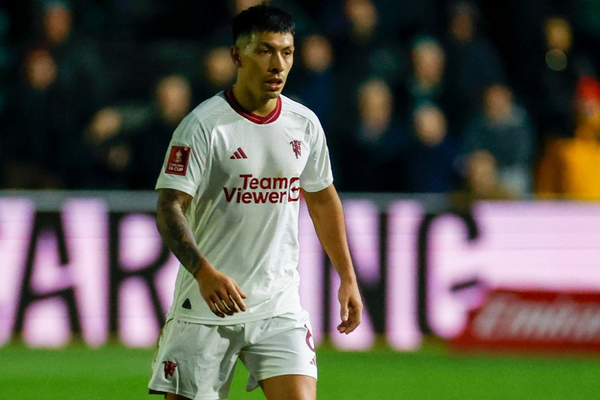 Man Utd boss Amorim ponders new role for Lisandro