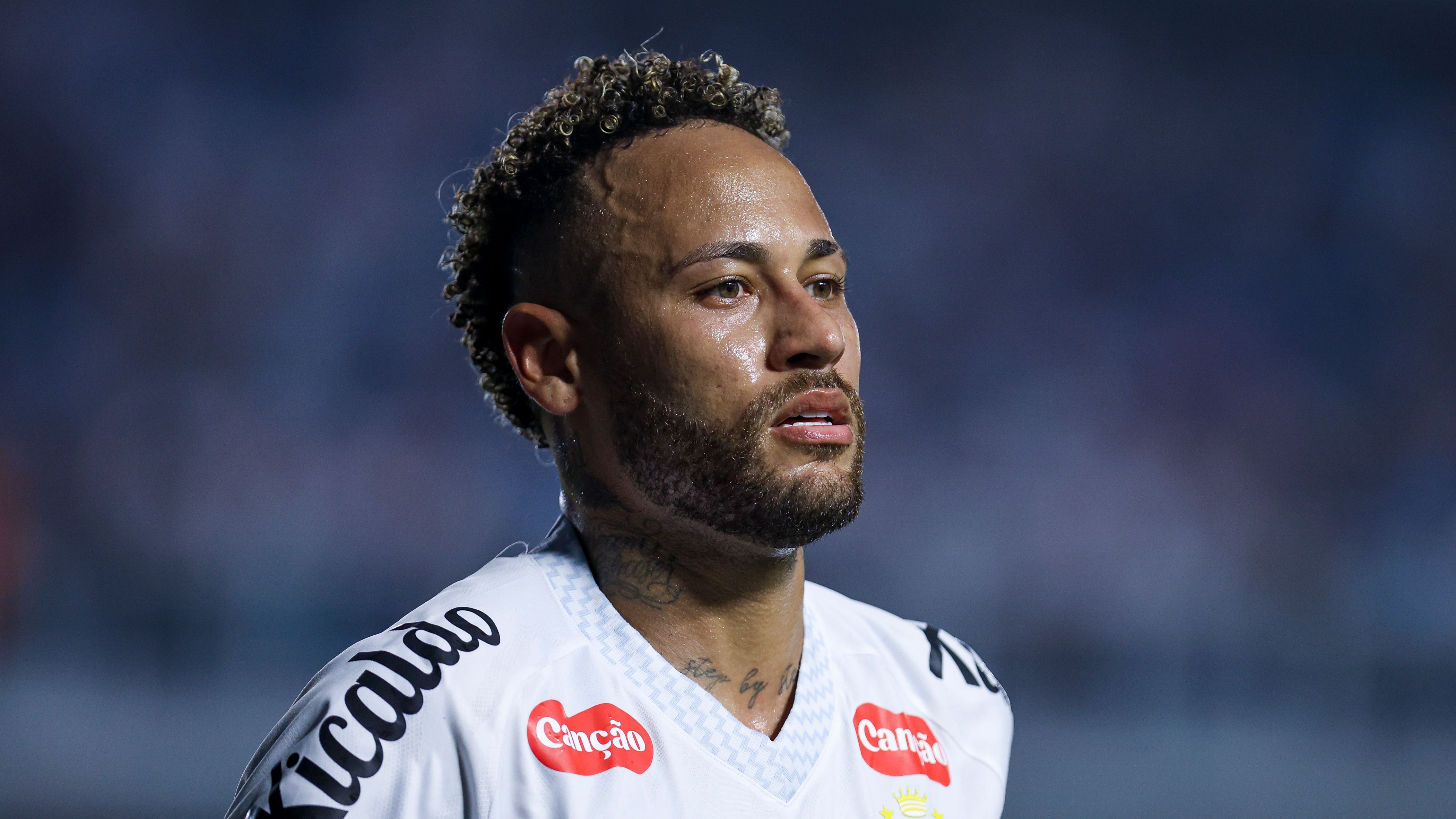 Neymar suffers untimely fresh injury blow with Brazilian superstar set to miss Santos' relegation six-pointer against Nacional