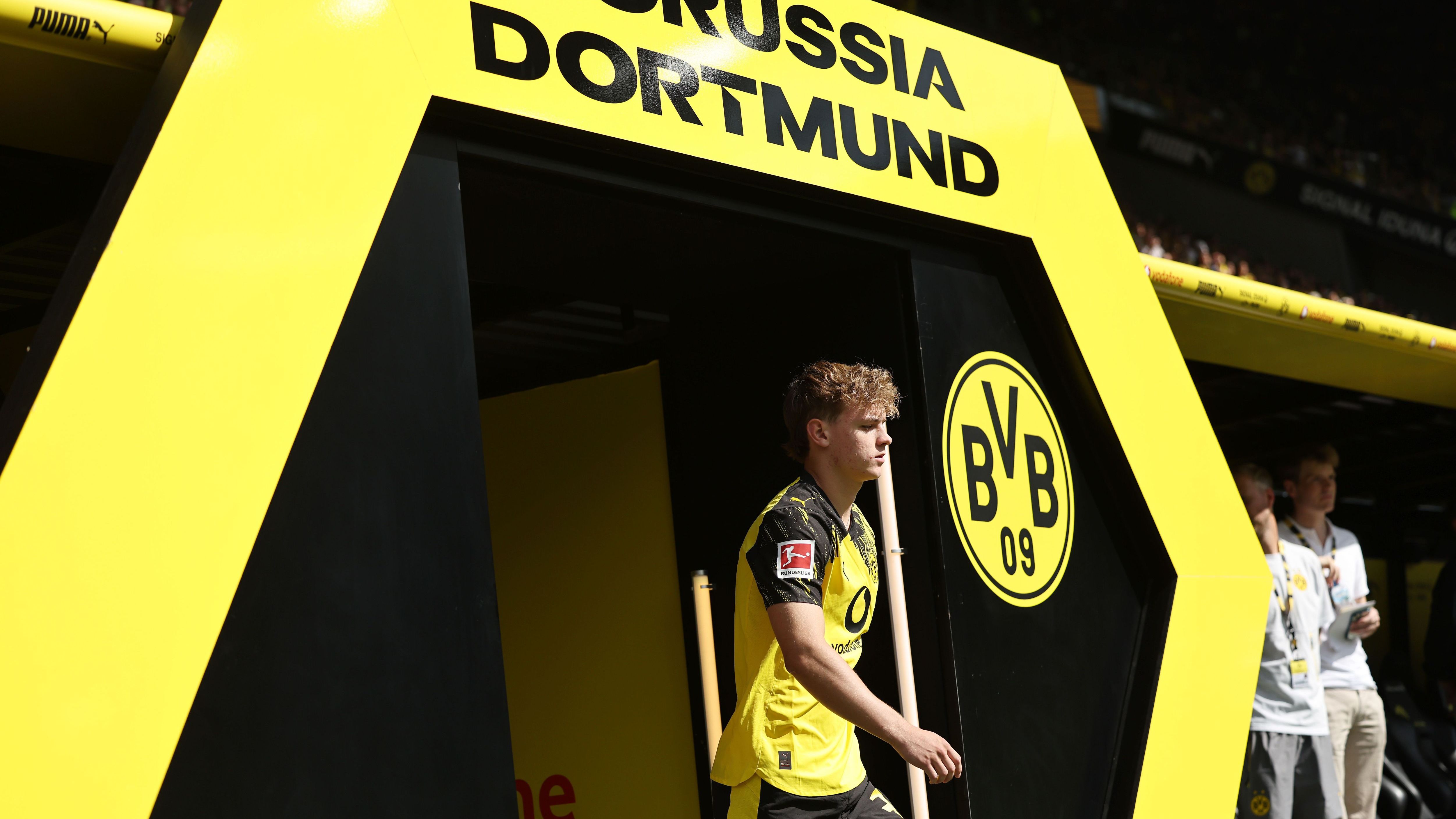 USMNT prospect Cole Campbell reportedly submits transfer request to leave Borussia Dortmund as European clubs show interest