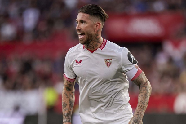 Agents offer Real Madrid legend Ramos to AC Milan