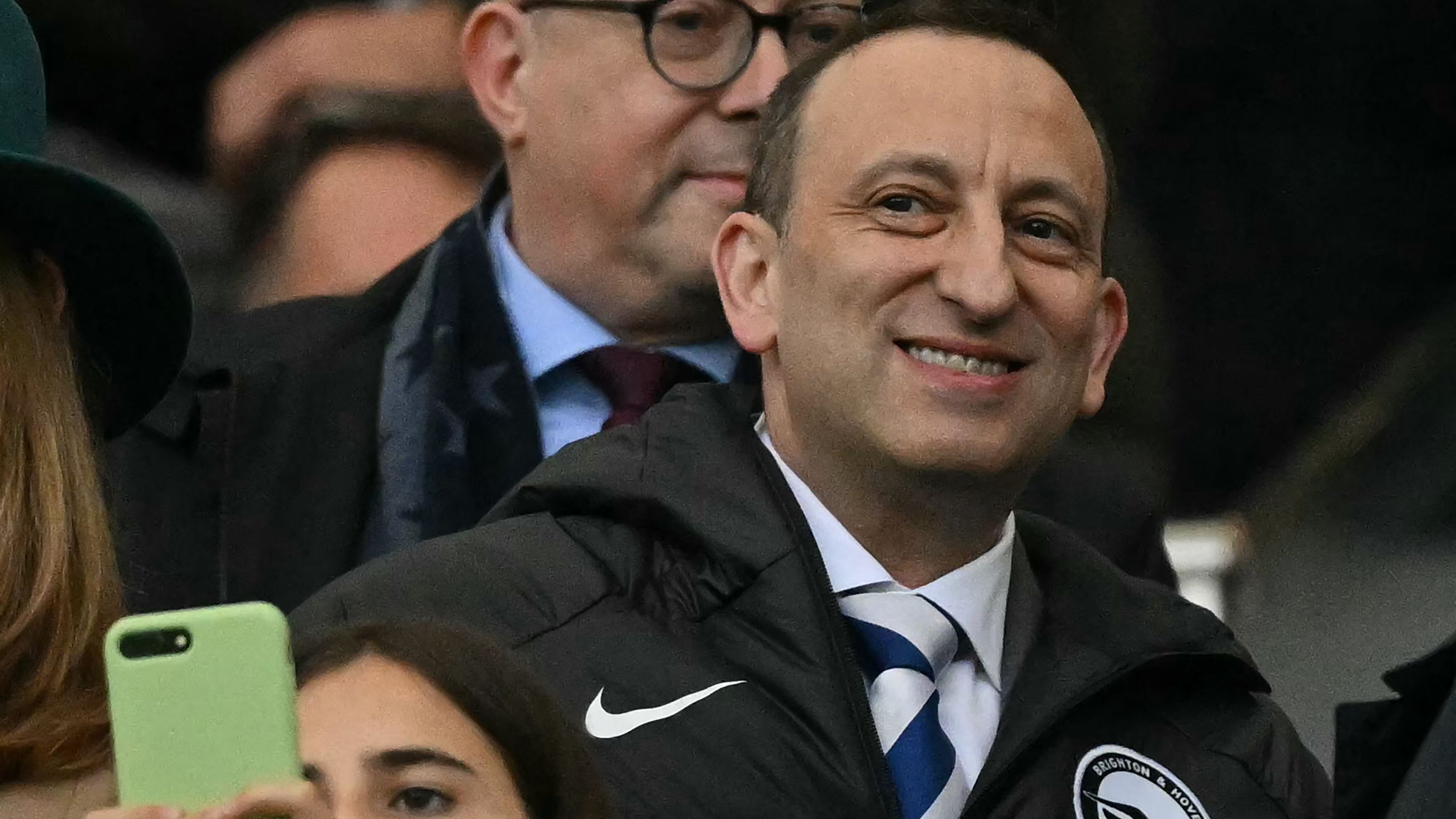 Premier League club owner accused of running secret £600m betting syndicate fronted by Nigel Farage's aide