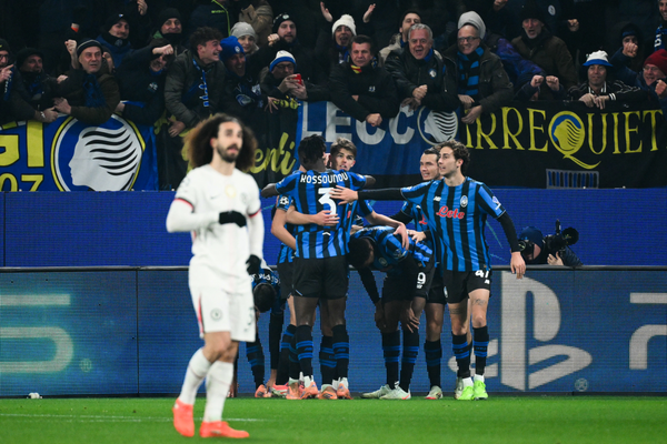 De Ketelaere's late goal sees Atalanta shock Chelsea in the Champions League