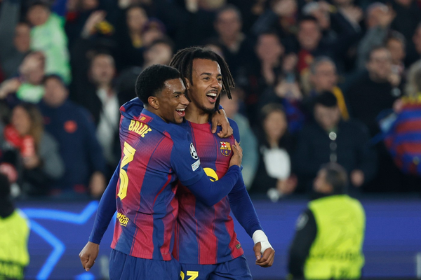 Kounde bags brace as Barcelona battle back to beat Eintracht Frankfurt