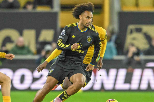 AC Milan threaten Roma plans for Man Utd striker Zirkzee