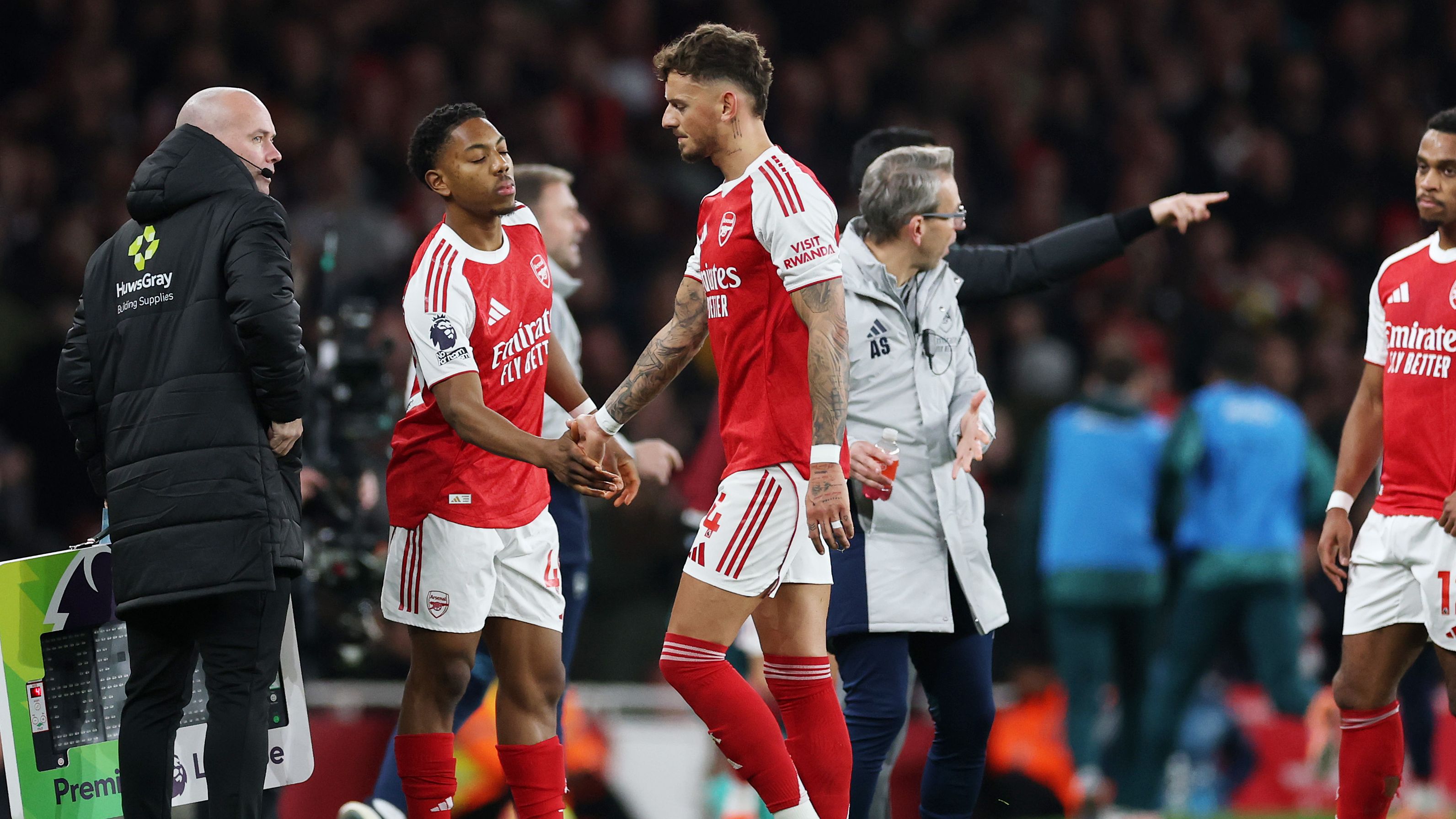 Another Arsenal injury blow! Ben White subbed within 30 minutes of Wolves clash after aggravating hamstring problem