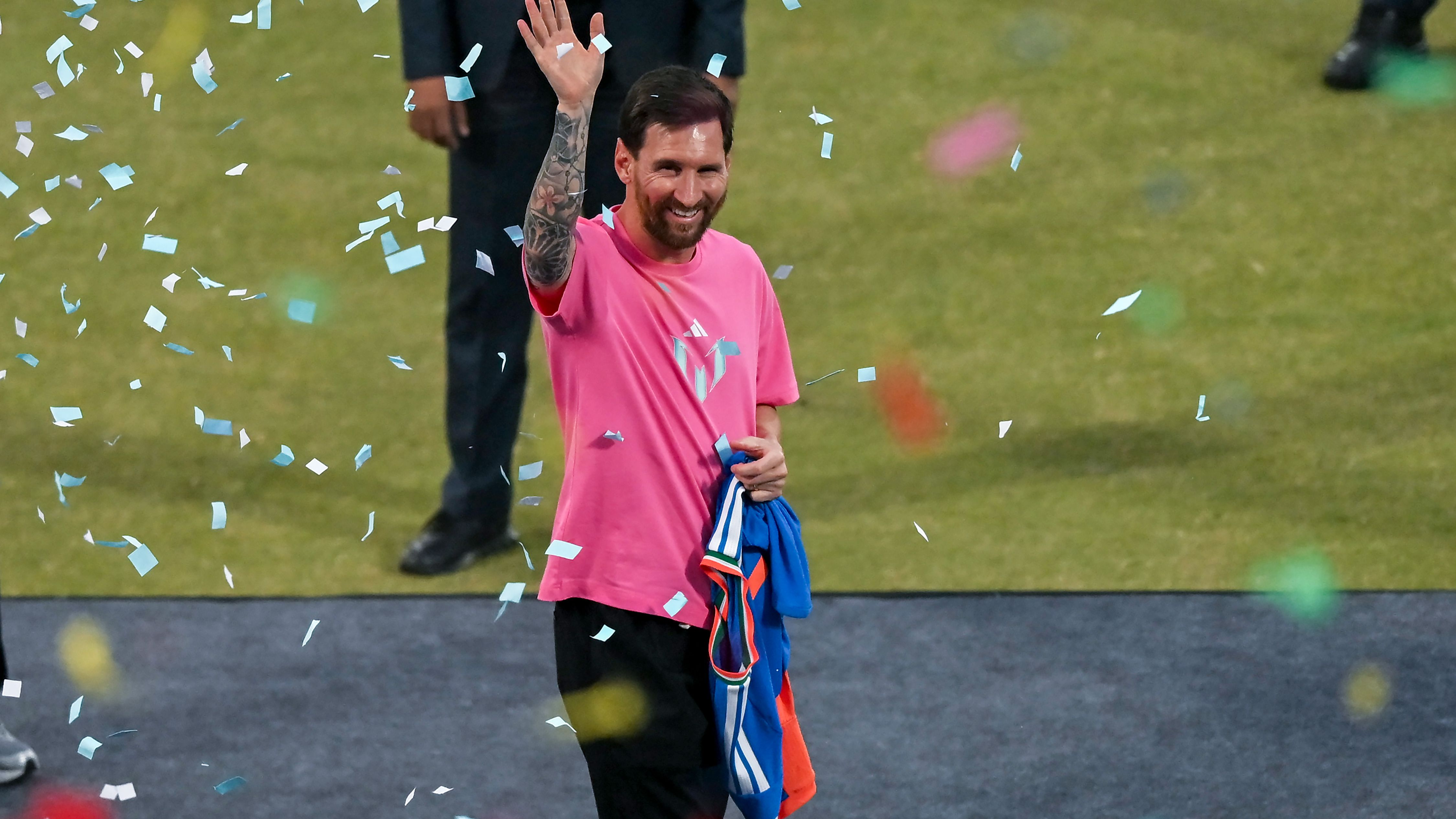 Lionel Messi given incredibly rare $1.1m gift by Indian billionaire on chaotic 'GOAT Tour'