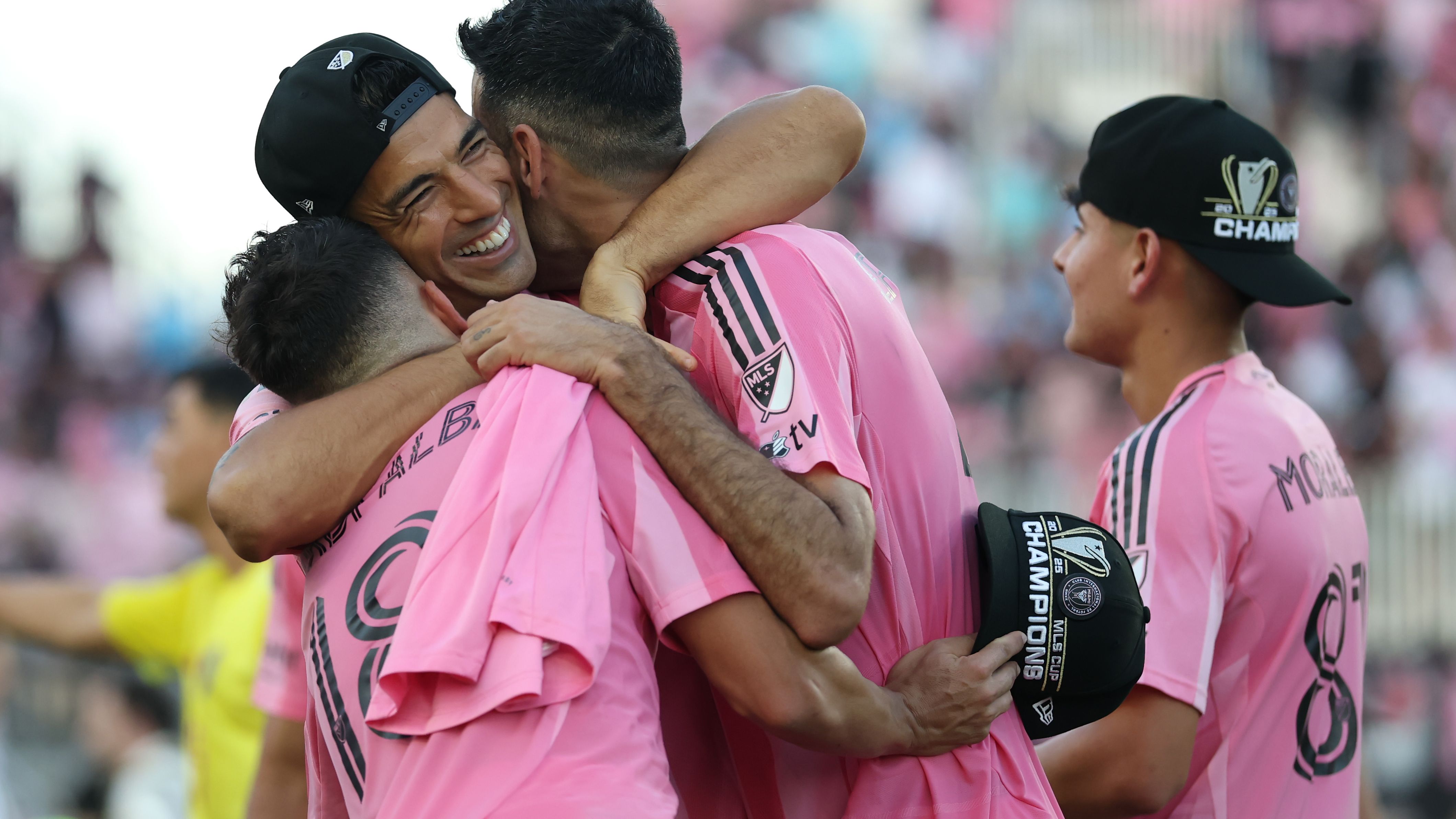 Inter Miami CF secure Luis Suarez on new contract through 2026 MLS season