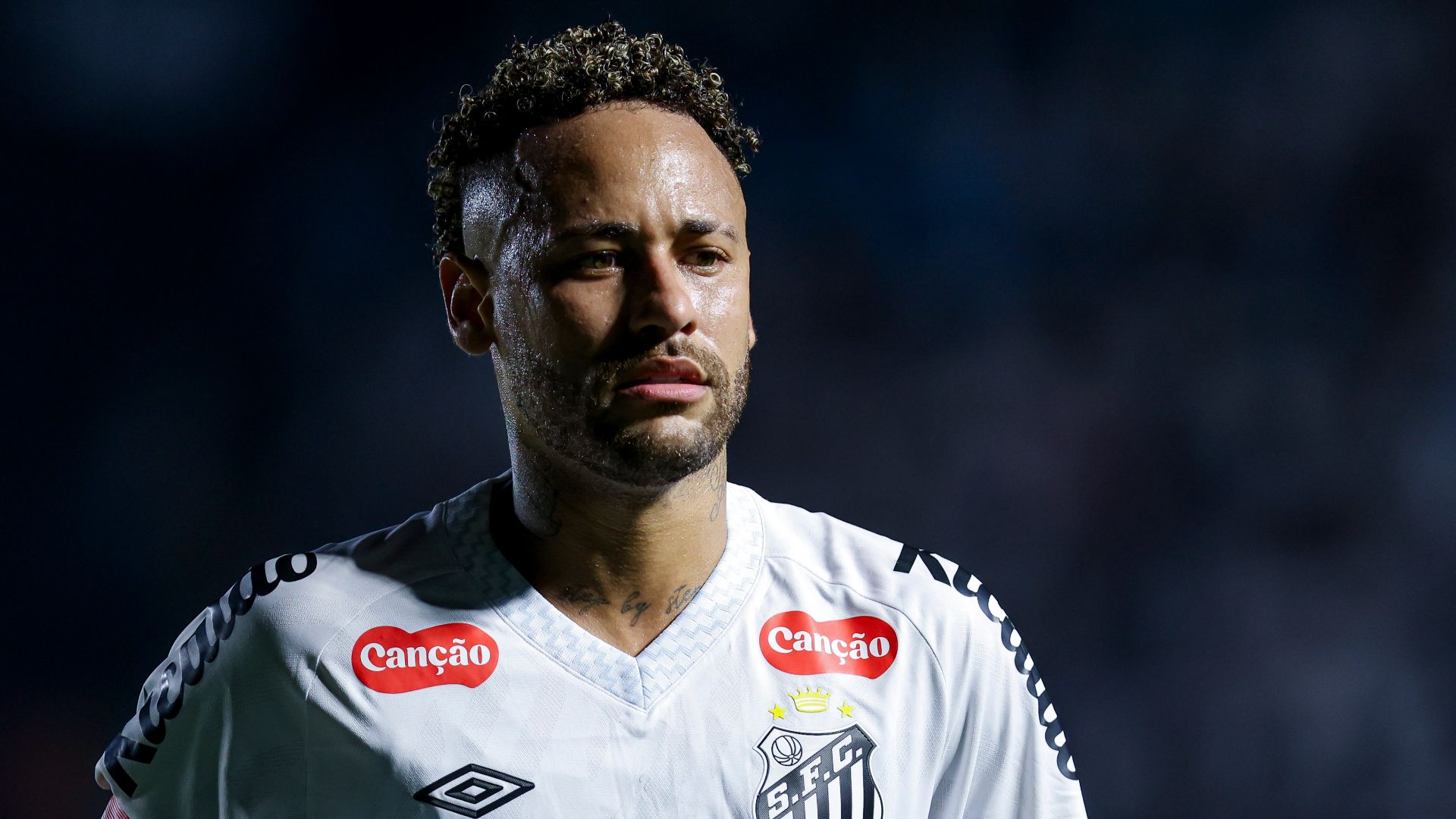 Neymar on the move?! Santos contract push could be hijacked by rivals as players urge Brazilian superstar to complete transfer