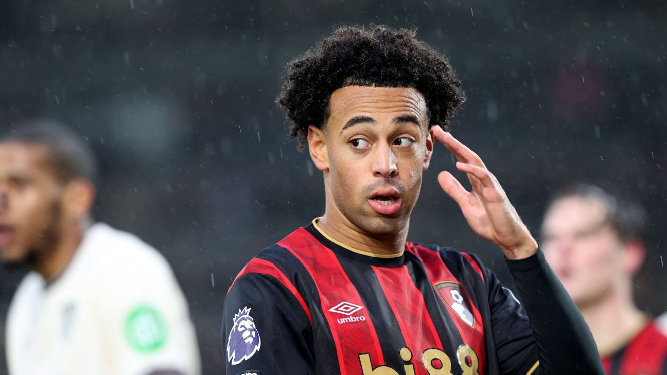 Will another injury derail Adams' World Cup prep for the U.S.?