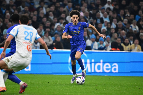 Monaco coach Pocognoli cannot rule out losing Akliouche as Man City circle