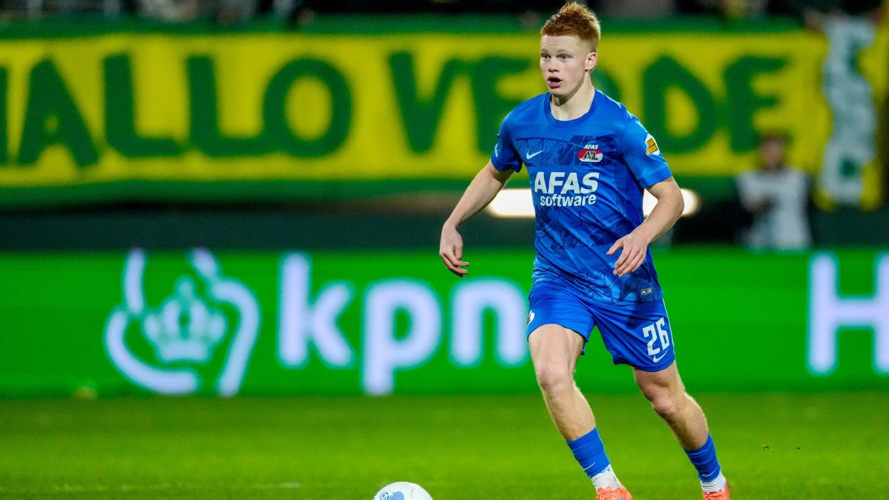 Transfer rumors, news: Real Madrid eye AZ midfielder Smit
