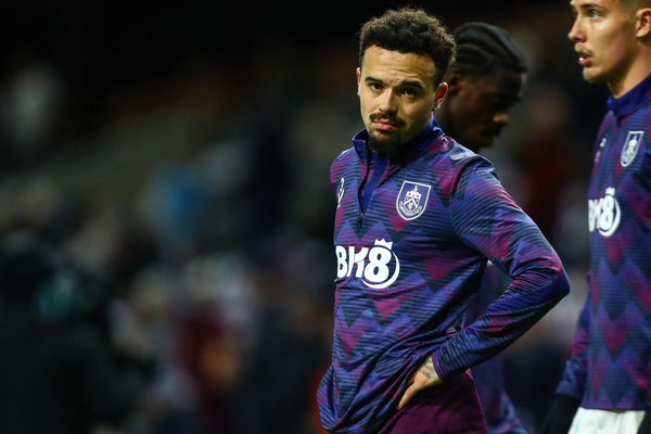 Ajax make contact with Burnley over move for ex-Feyenoord ace Quilindschy Hartman