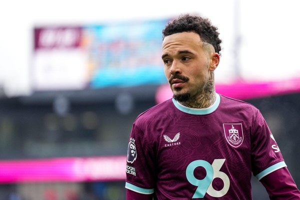 Ajax eye winter moves, hold talks with Burnley for Hartman