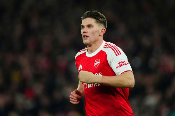 Carragher says Jesus should start over Gyokeres: He's a better player, that's a fact...