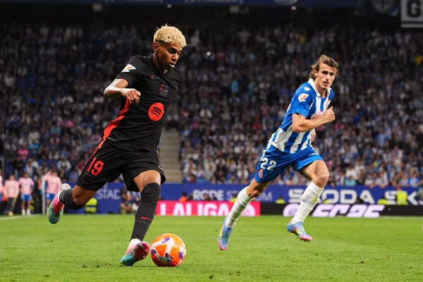 PREVIEW: Espanyol host La Liga leaders Barcelona in yet another high stakes Catalan Derby