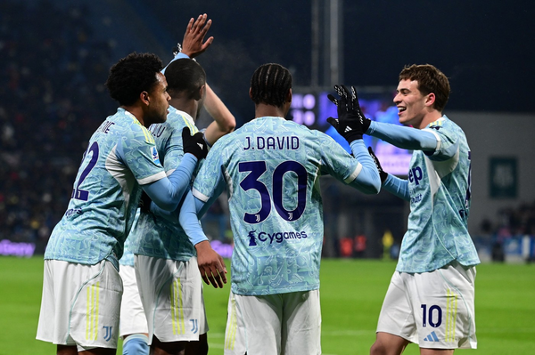 Juventus into Serie A top four with heavy win of Sassuolo