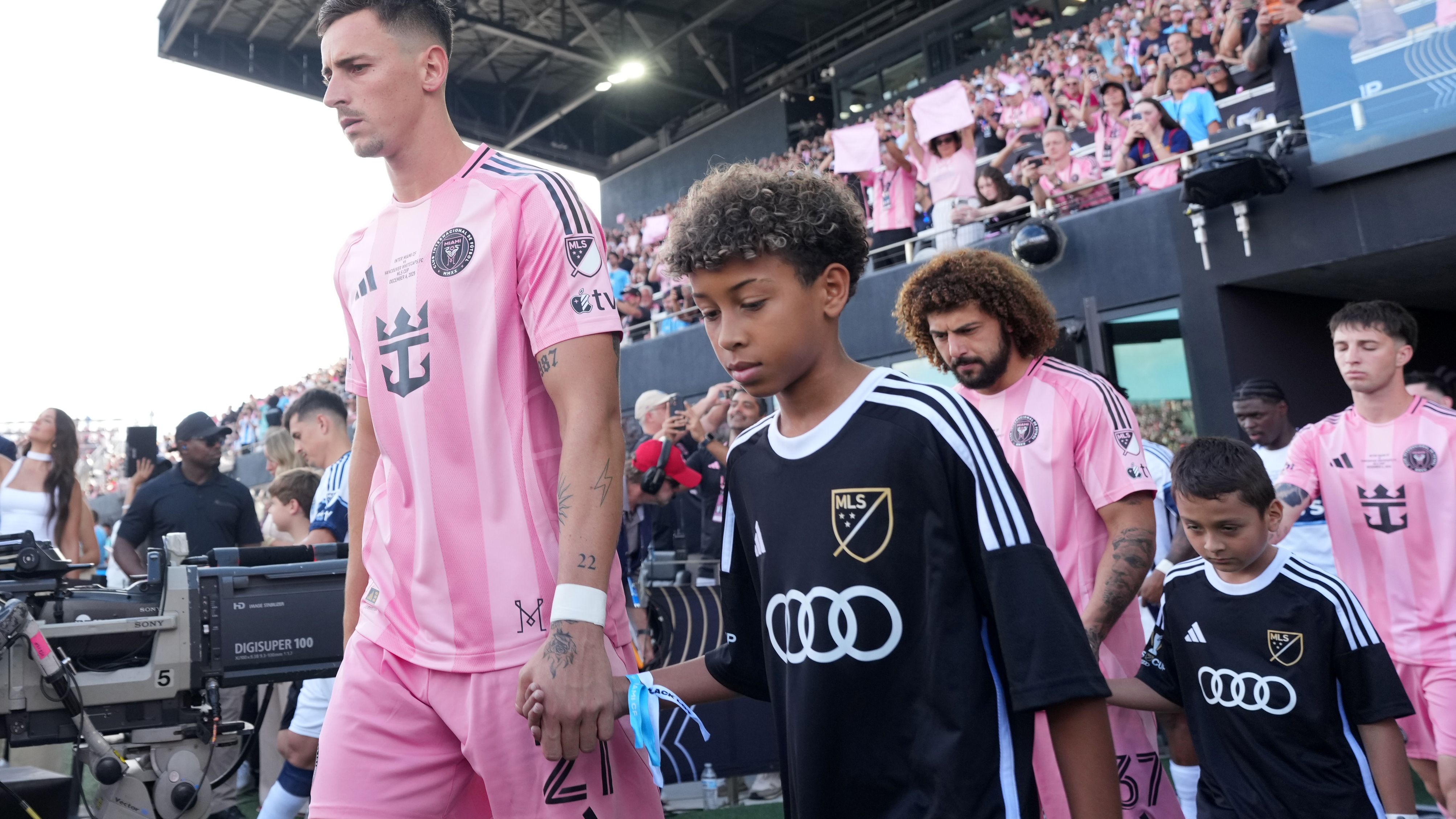 Inter Miami reportedly close to permanent Tadeo Allende deal after historic MLS run, eye Palmeiras’ Micael