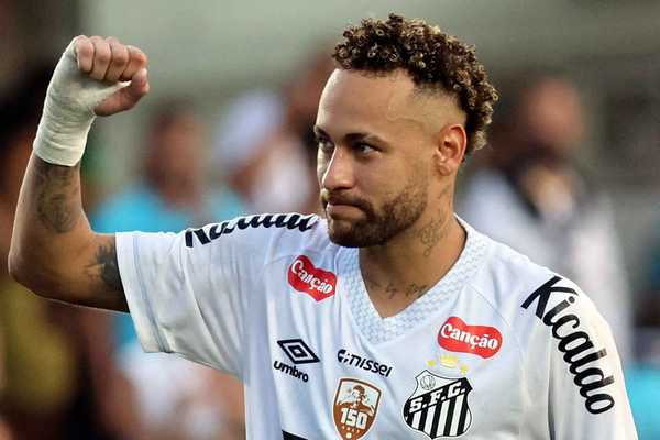 Neymar signs Santos extension through 2026 ahead of World Cup