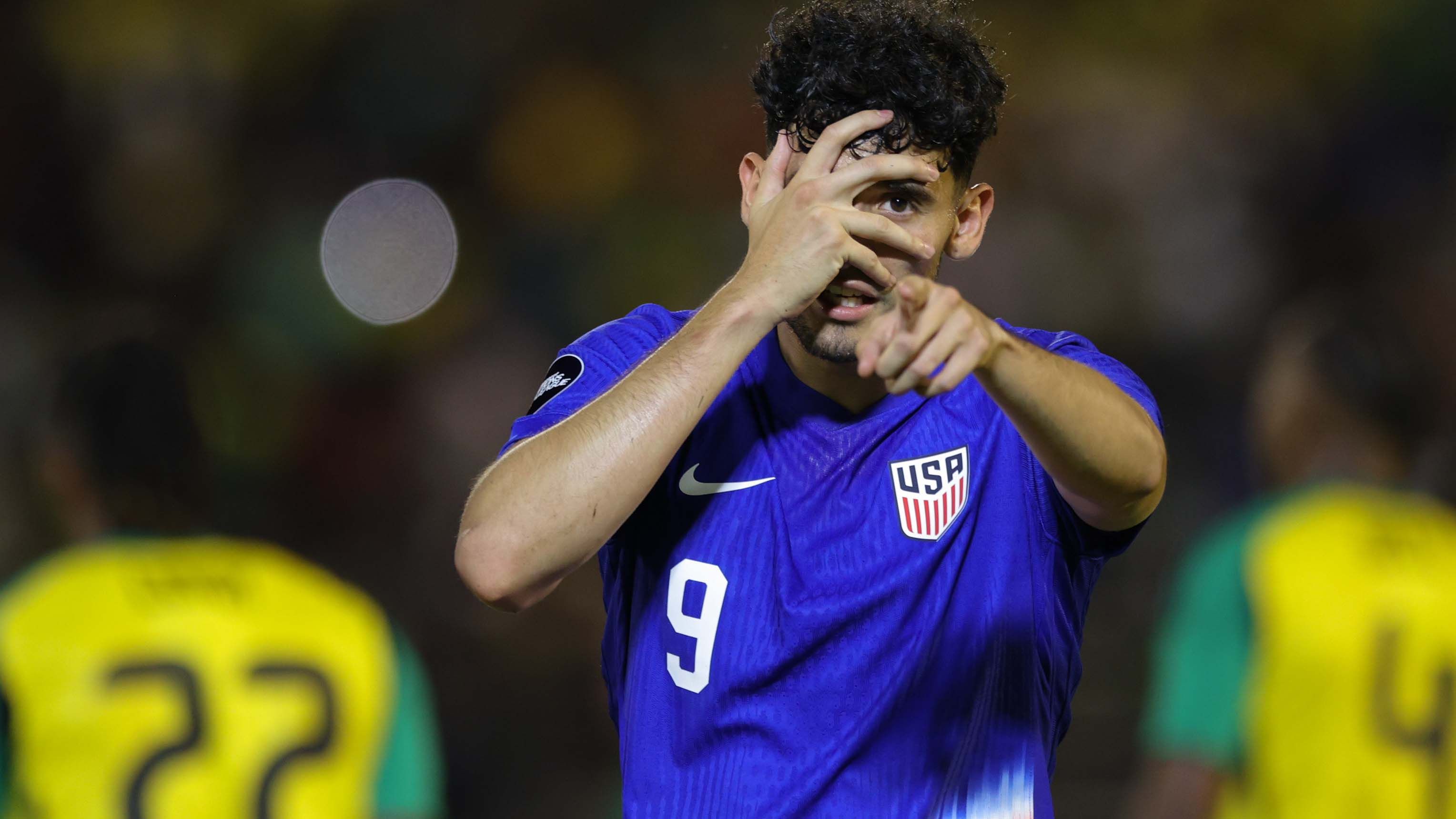 USMNT star Ricardo Pepi set to miss two months after suffering arm injury while scoring another goal for PSV