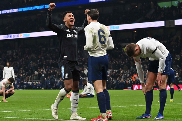 'I saw what I saw' - Spurs boss Frank slams Watkins over FA Cup melee