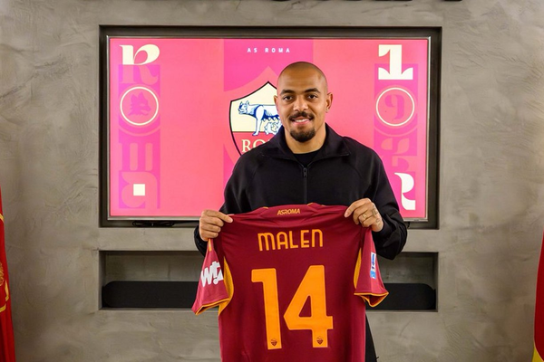 DONE DEAL: Malen joins Roma - though confusion over transfer status